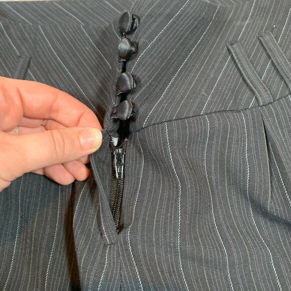 Vintage Y2K Stripe Wide Leg Knee Length Dress Work Shorts Size 6 - Picture 6 of 8